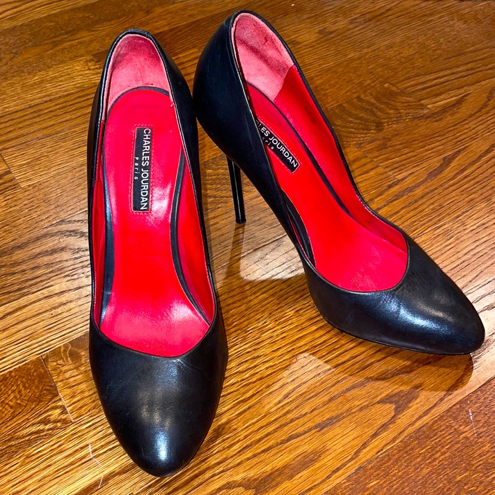 Barely worn Charles Jourdan heels, size 8